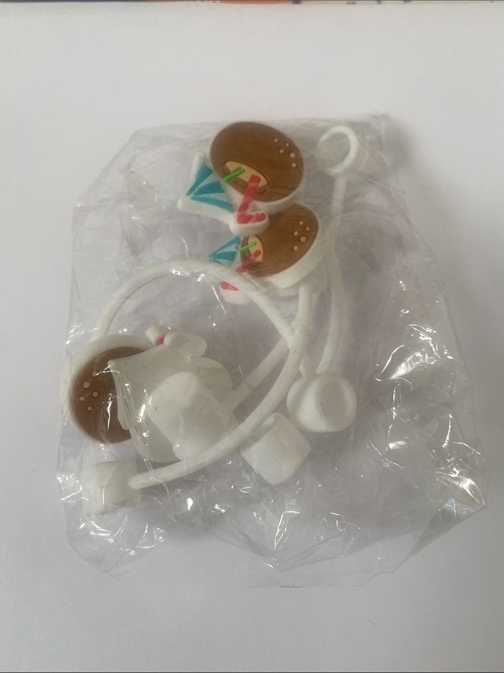 4 White and Brown Coconut Drink Straw Topper
